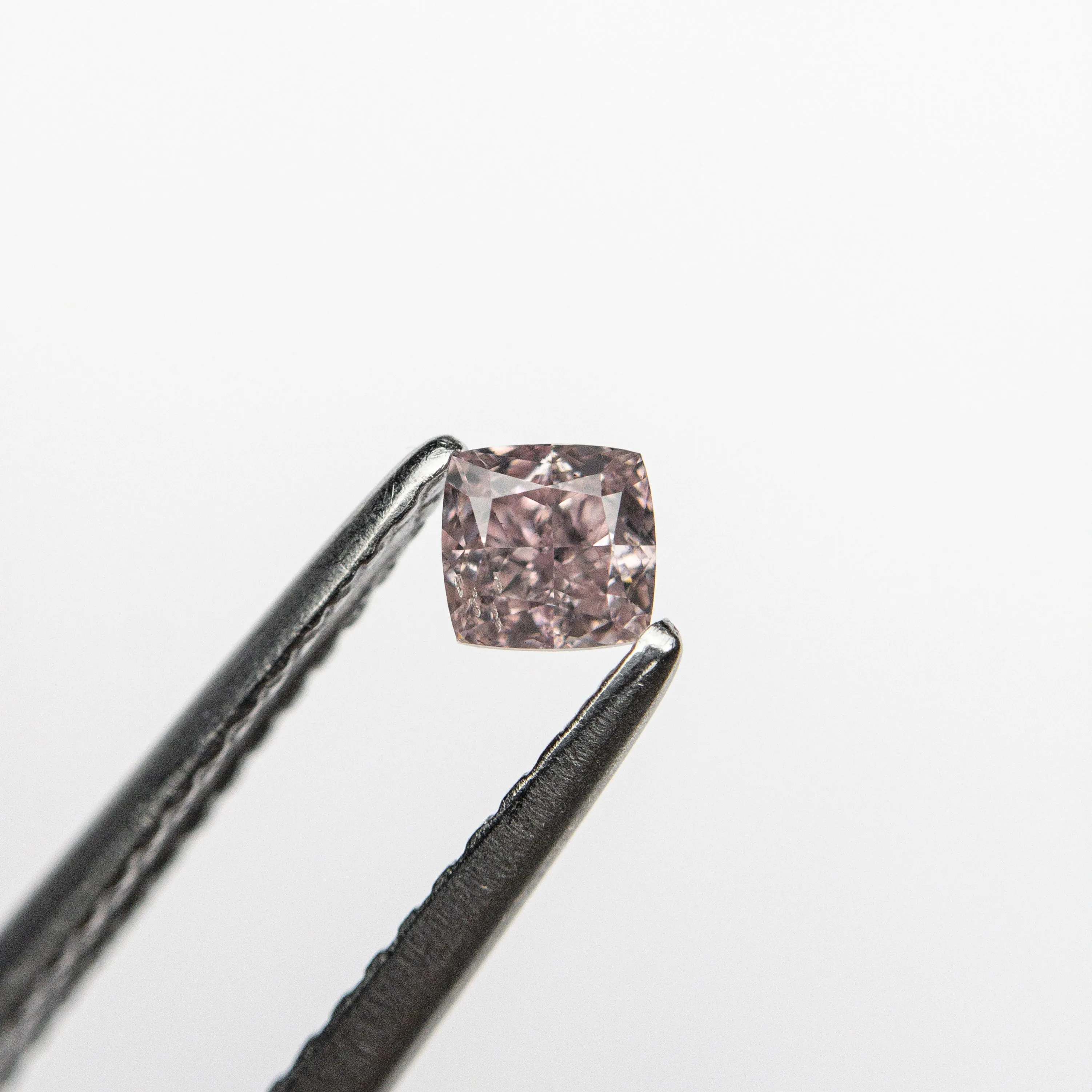 0.20ct 3.16x3.06x2.13mm GIA SI2 Fancy Pink Cushion Brilliant  24099-01