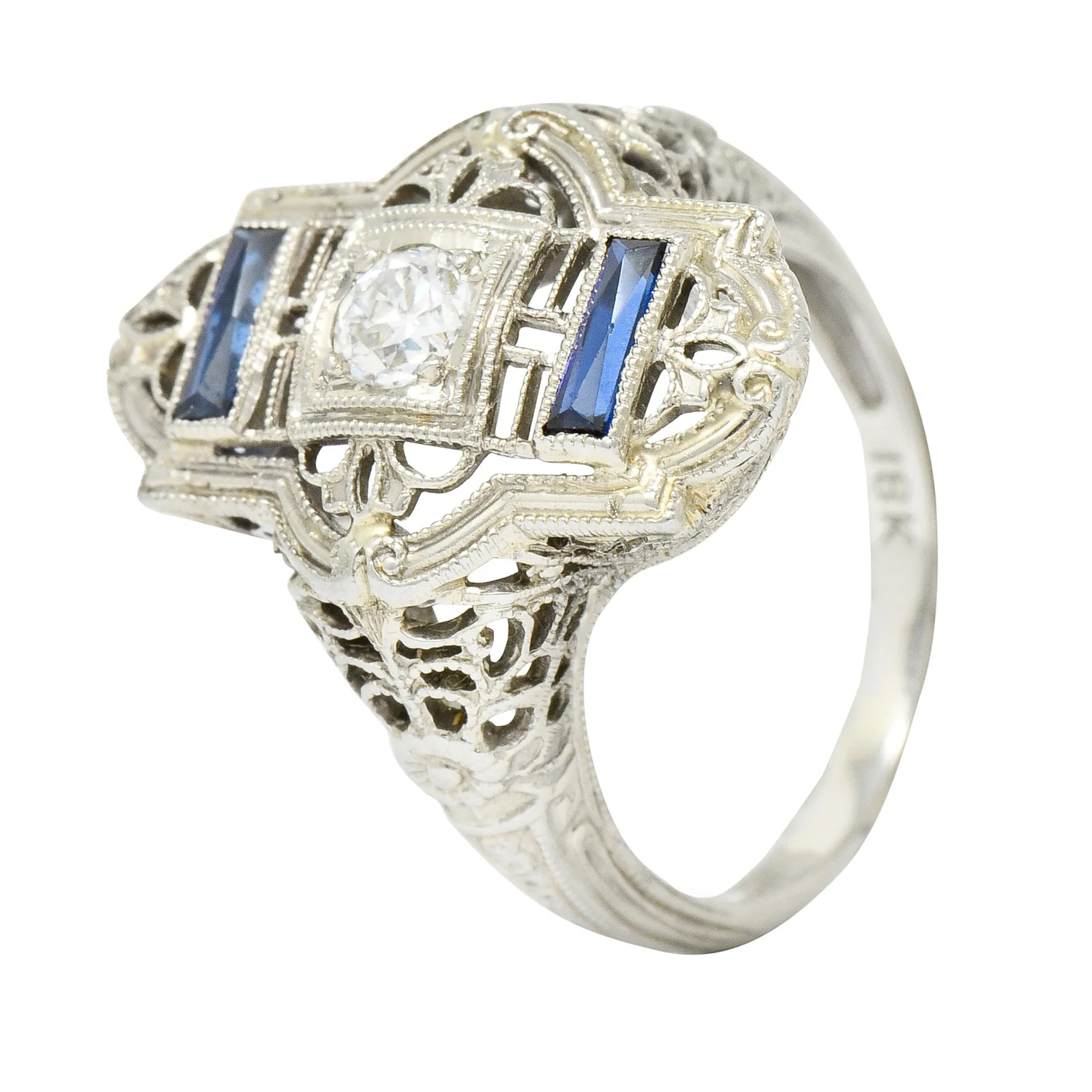 Art Deco Transitional Diamond 18 Karat White Gold Floral Dinner Ring