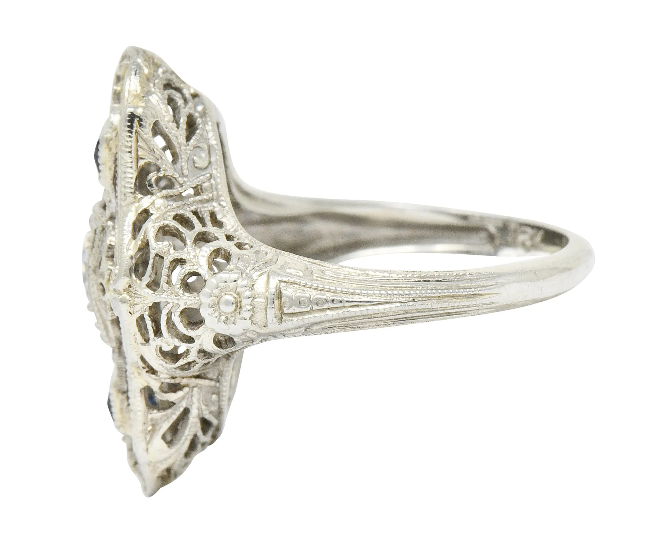 Art Deco Transitional Diamond 18 Karat White Gold Floral Dinner Ring