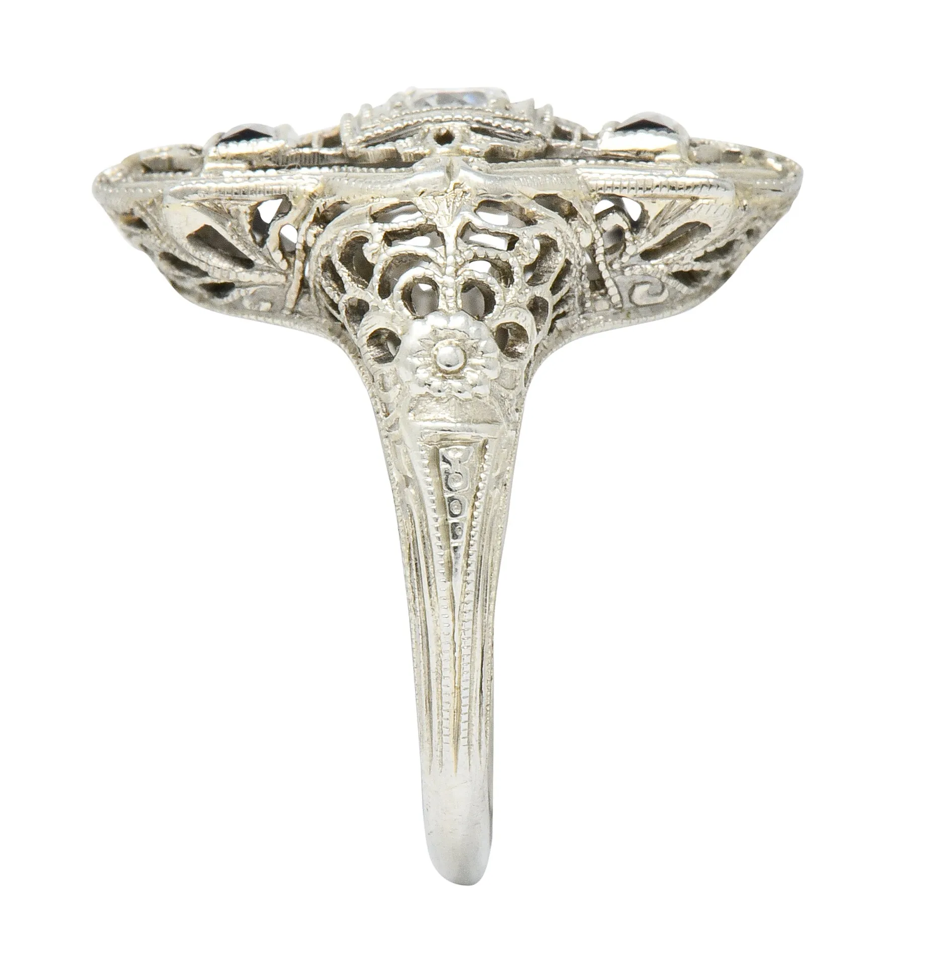 Art Deco Transitional Diamond 18 Karat White Gold Floral Dinner Ring