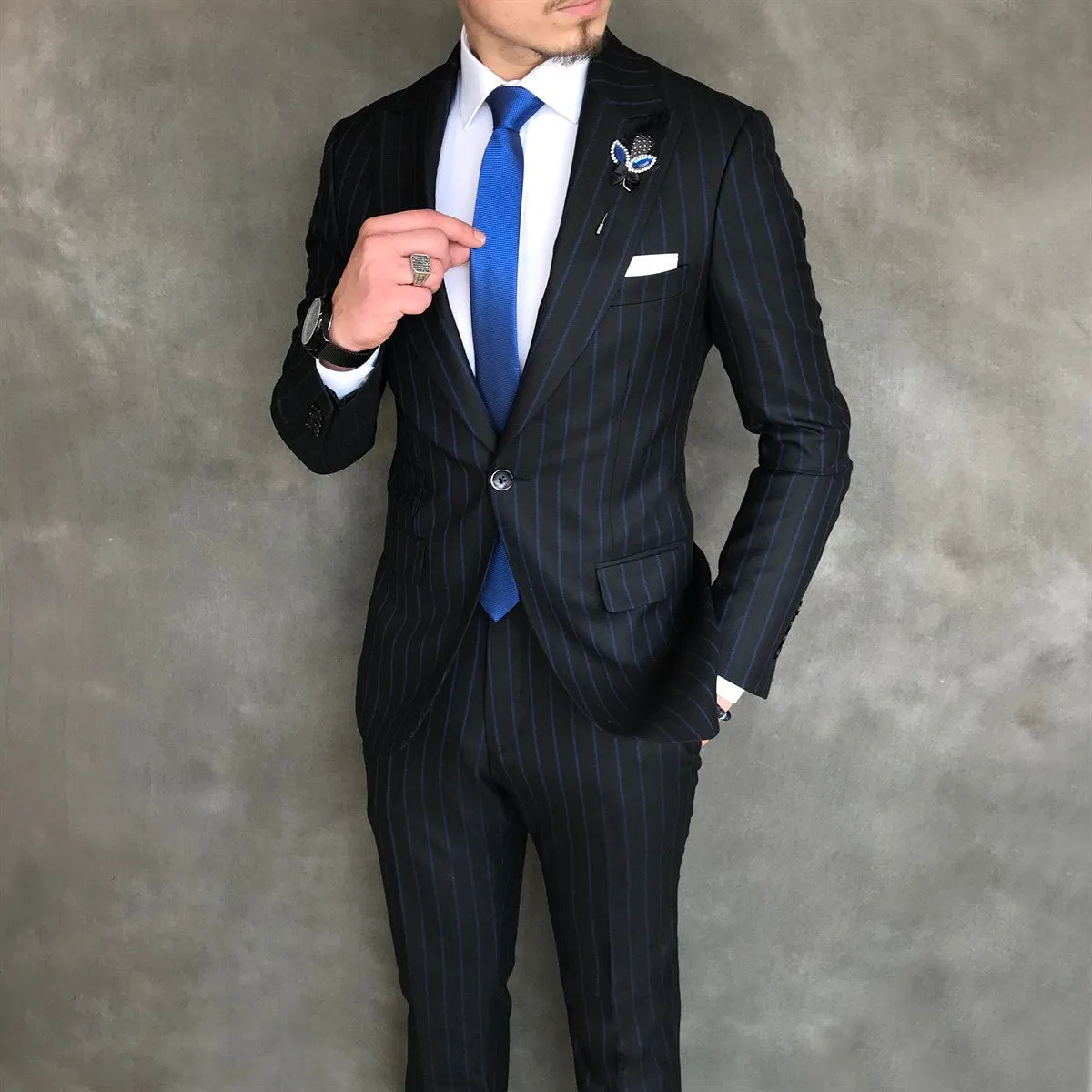 Bojoni Black Striped Slim-Fit Suit 2-Piece