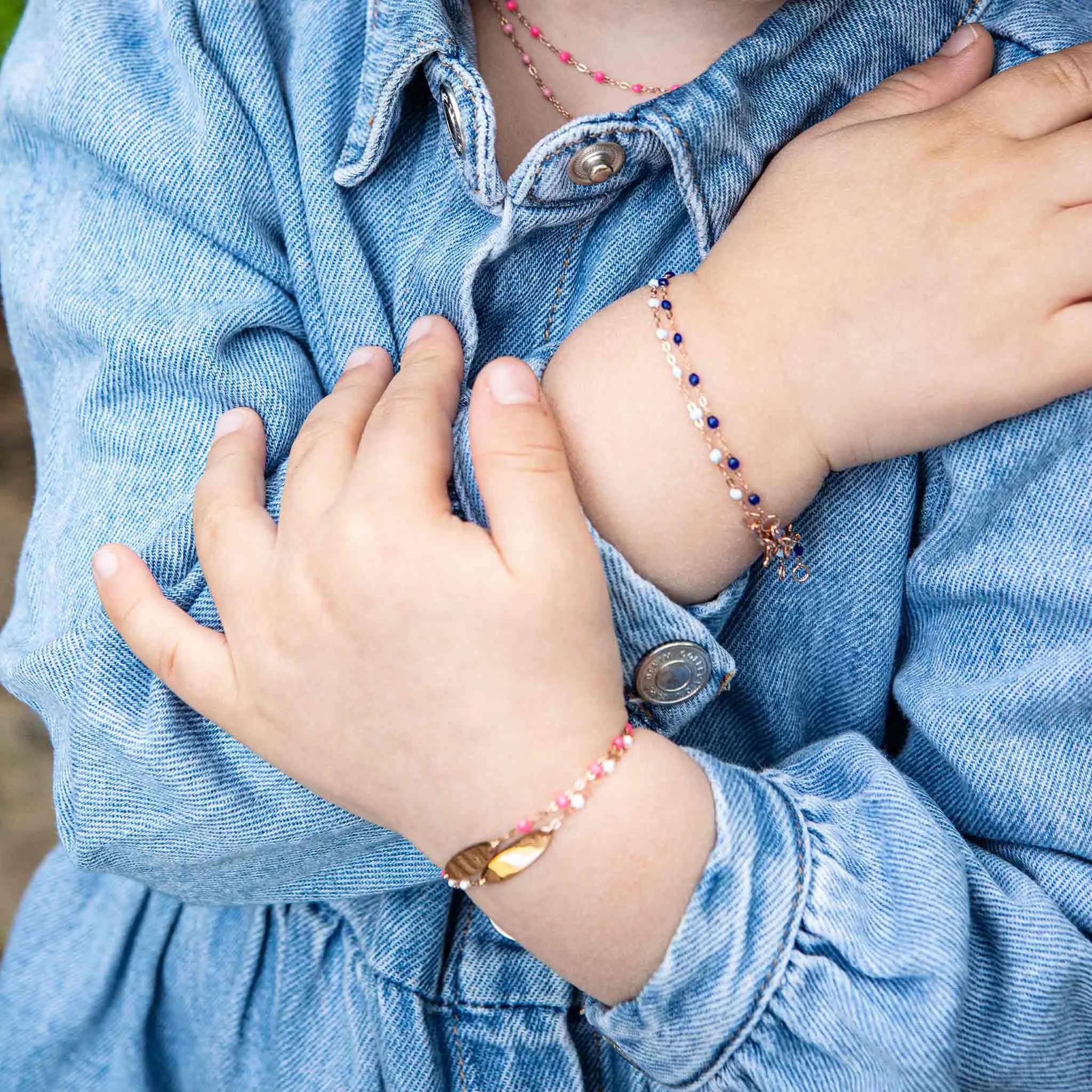 Little Gigi Pink bracelet, Oval plaque, Yellow Gold, 5.1