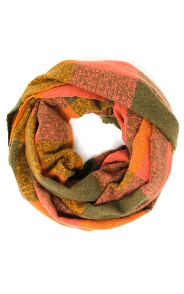 LOF905 Plaid Boucle Infinity Scarf