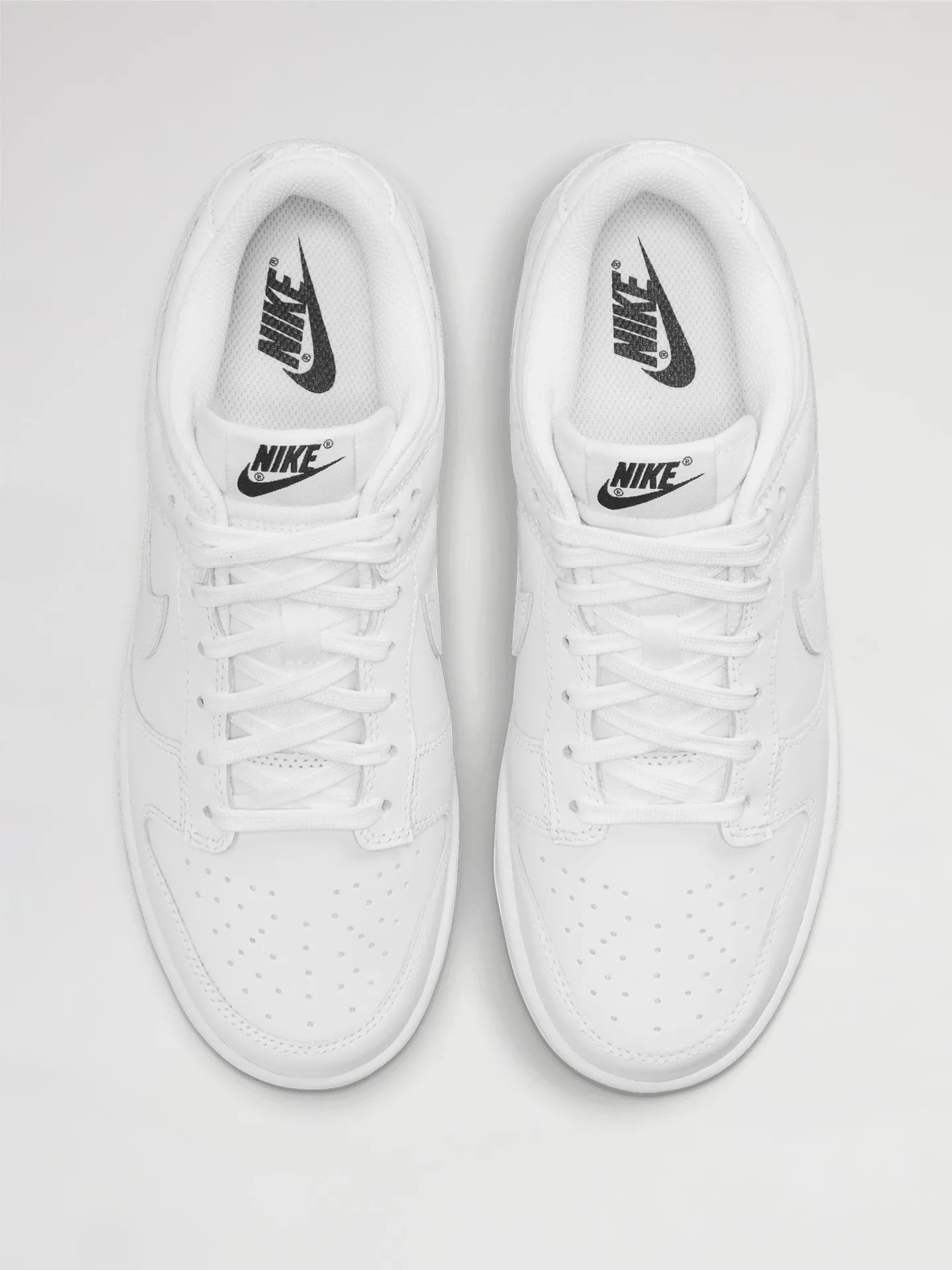 Nike Dunk Low - WHITE/WHITE-WHITE