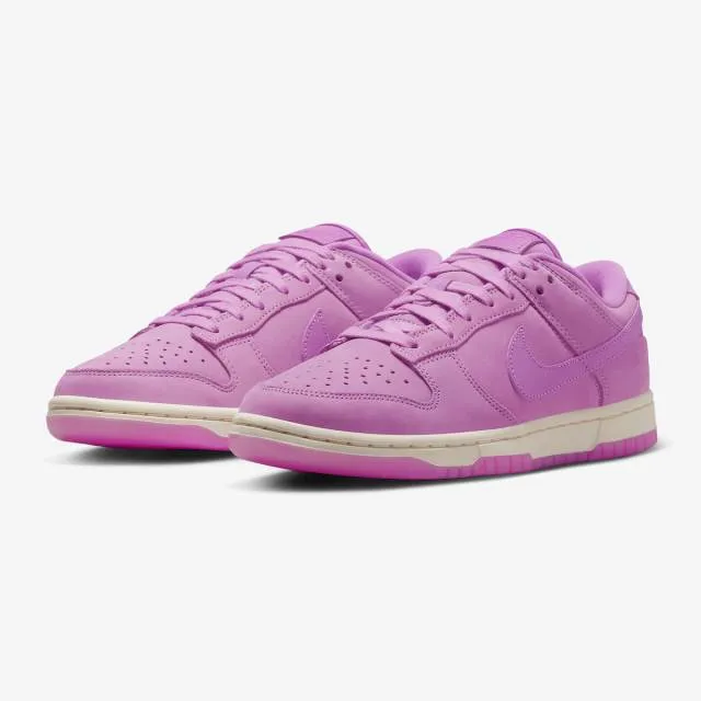 Nike Women's Dunk Low Premium (Rush Fuchsia/ Purple Pink...