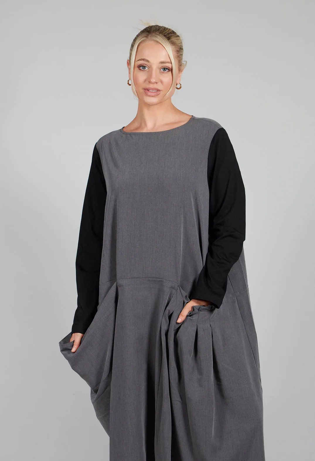 Pocket Front Dress in Grey