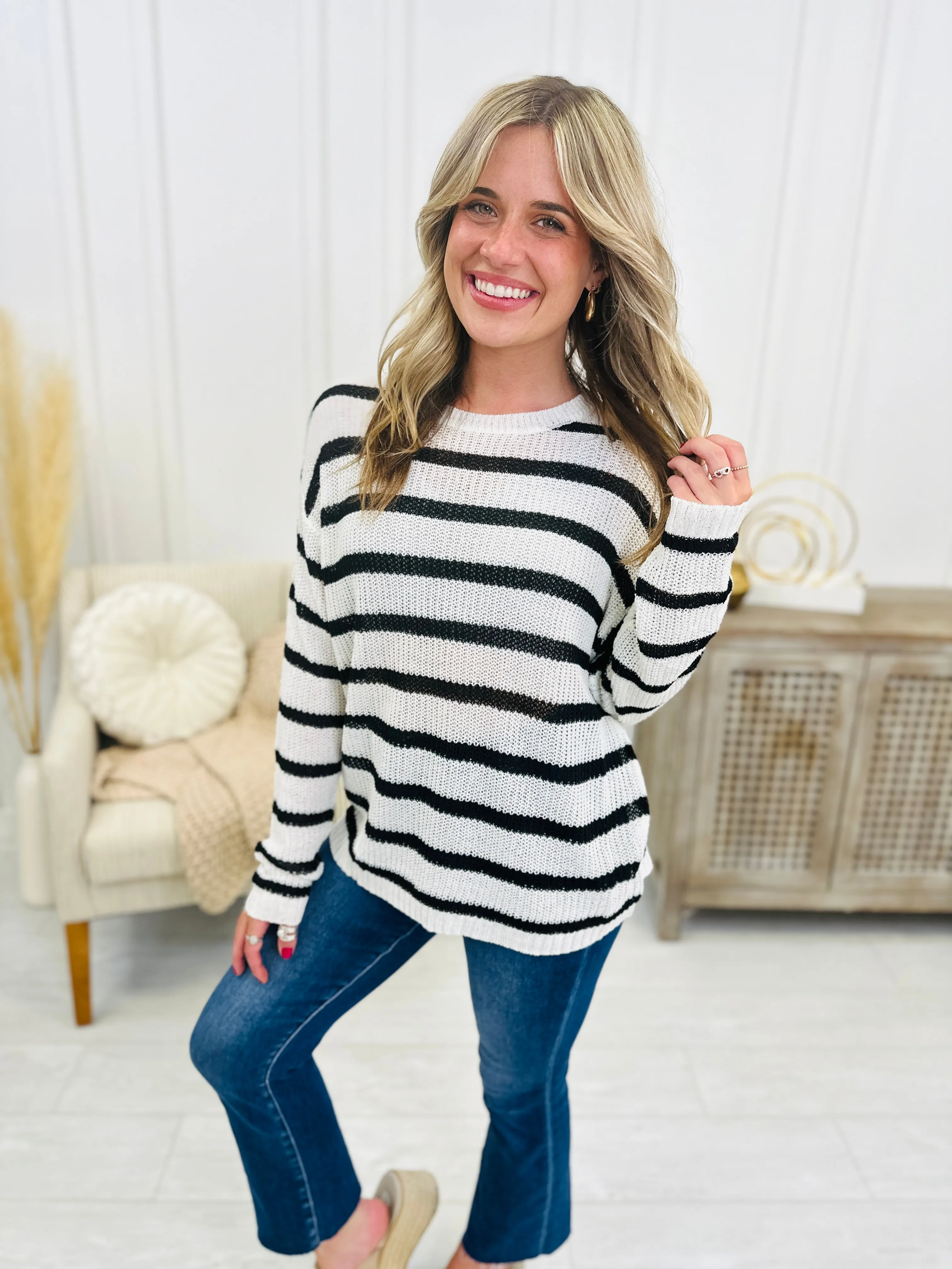 Take Sweet Strides Top In Ivory Black