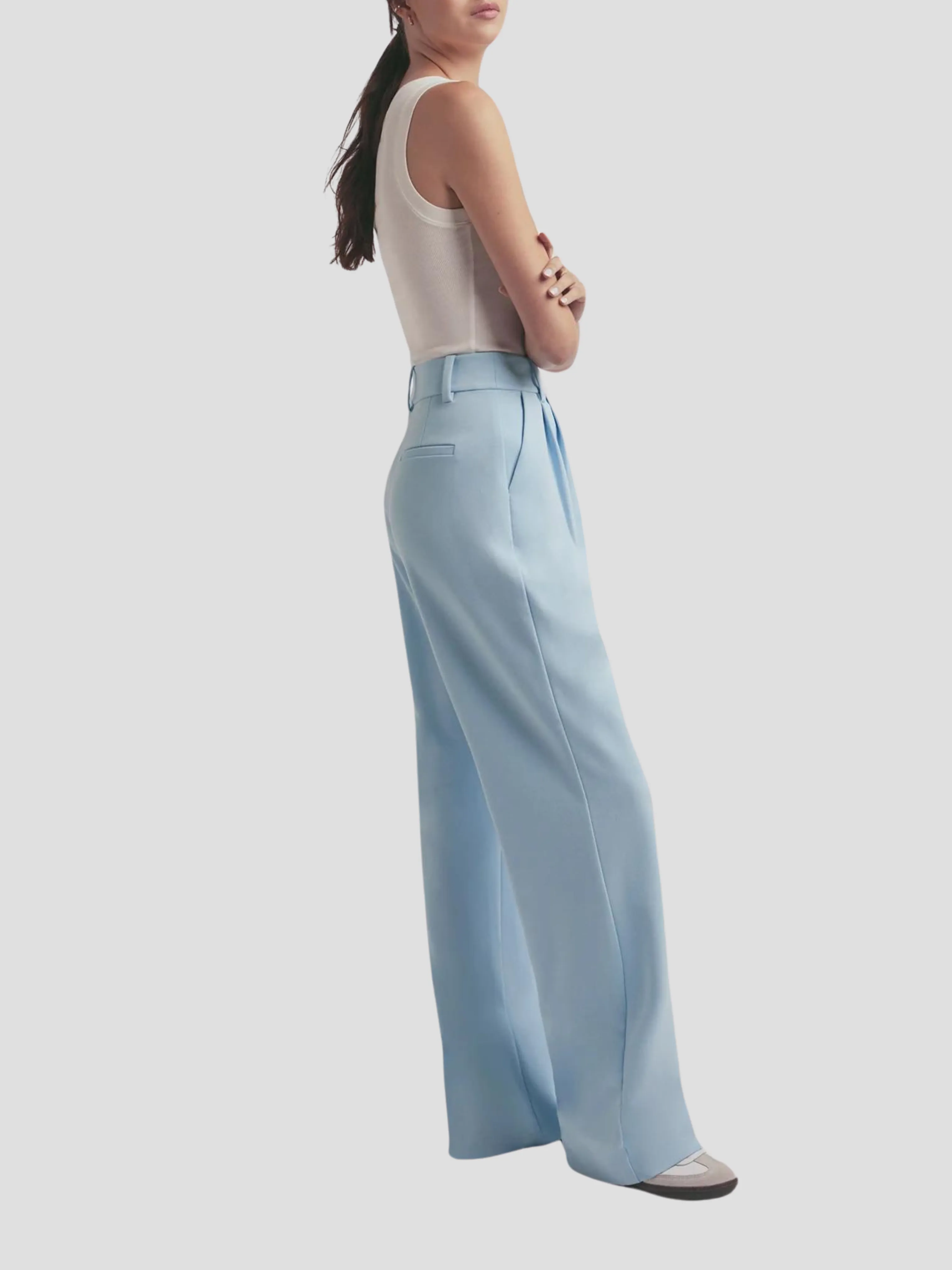 The Favorite Pant in Blue