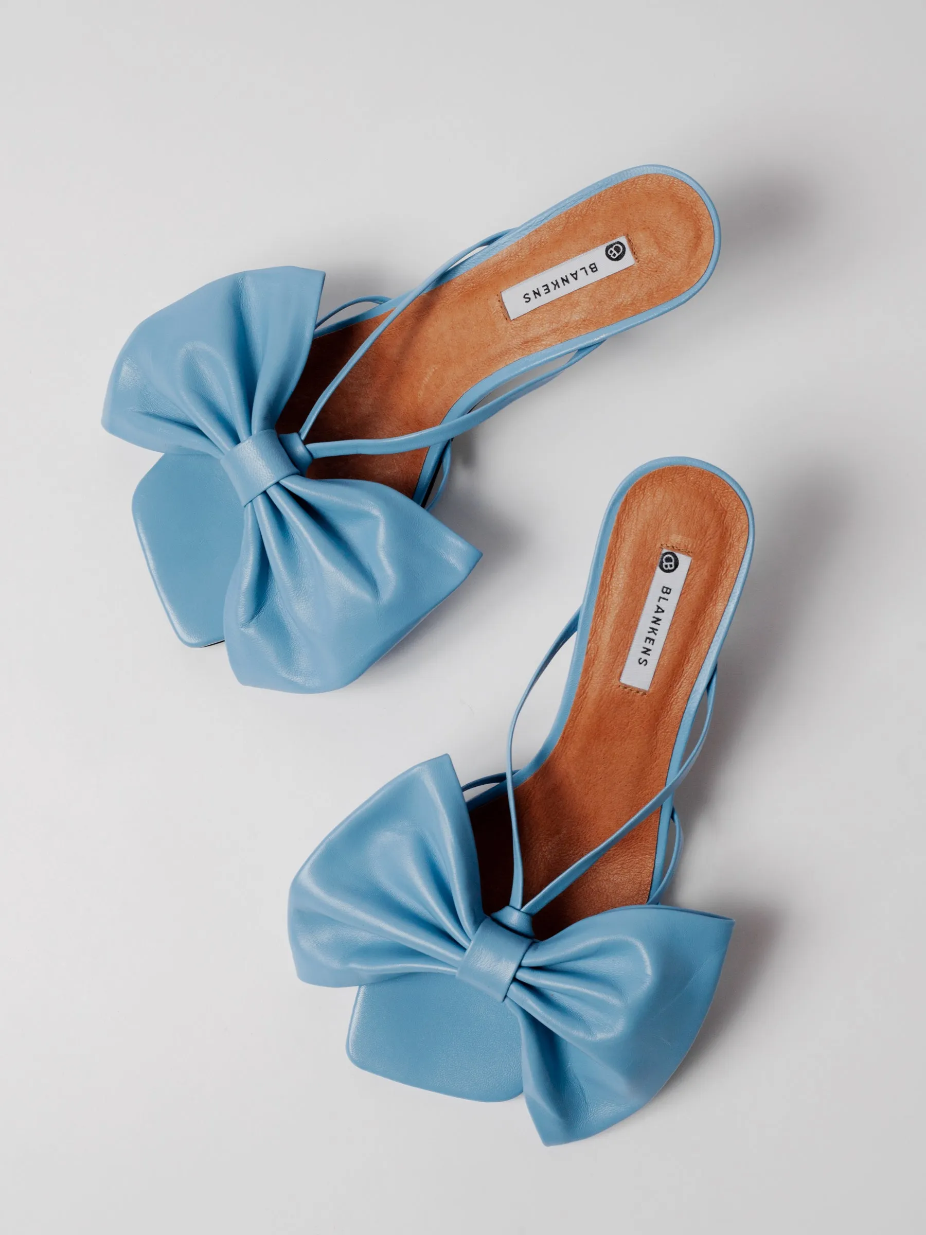 THE JENNIE BABY BLUE BOW