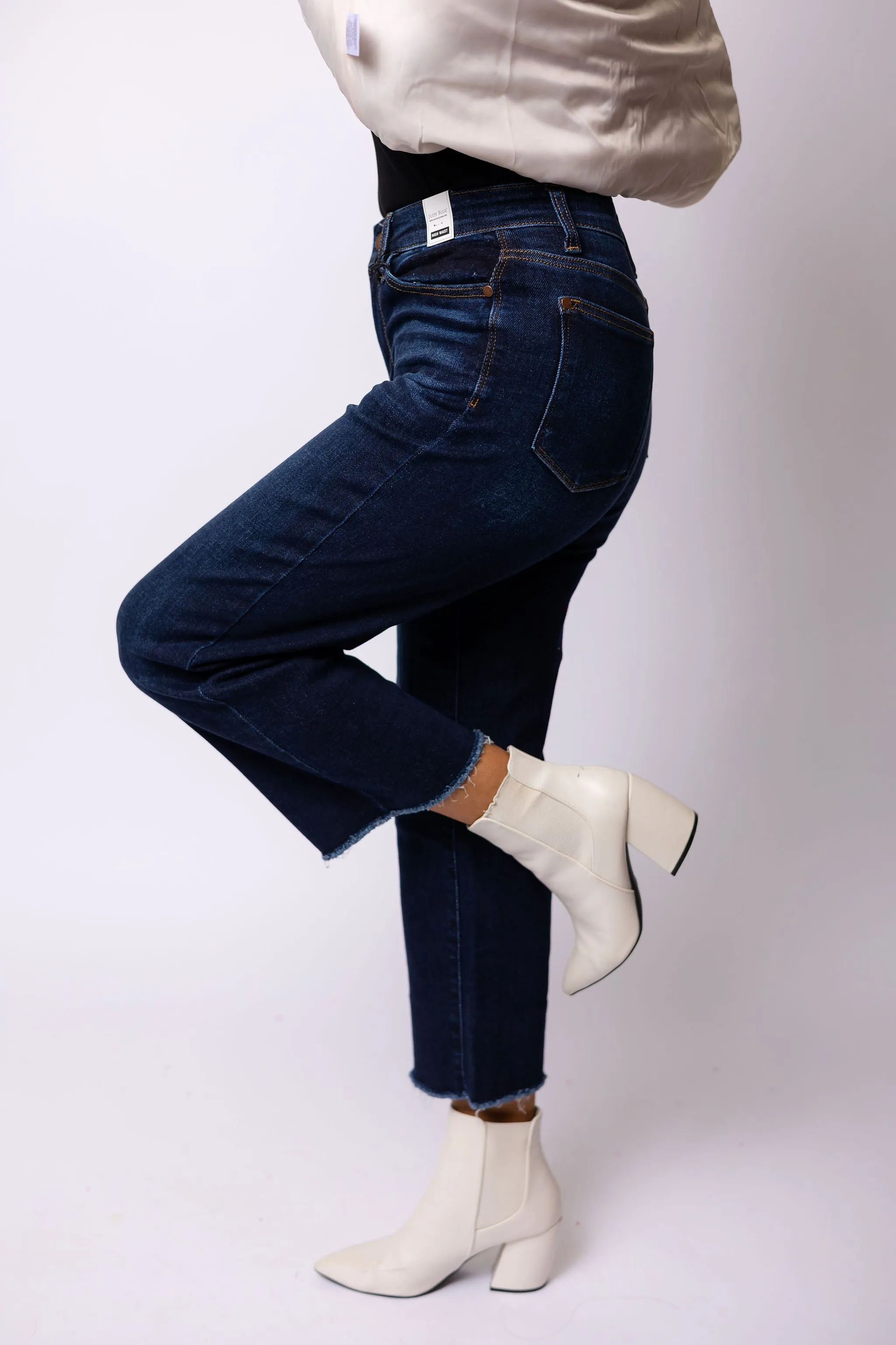 The Kolbi Cropped Judy Blue