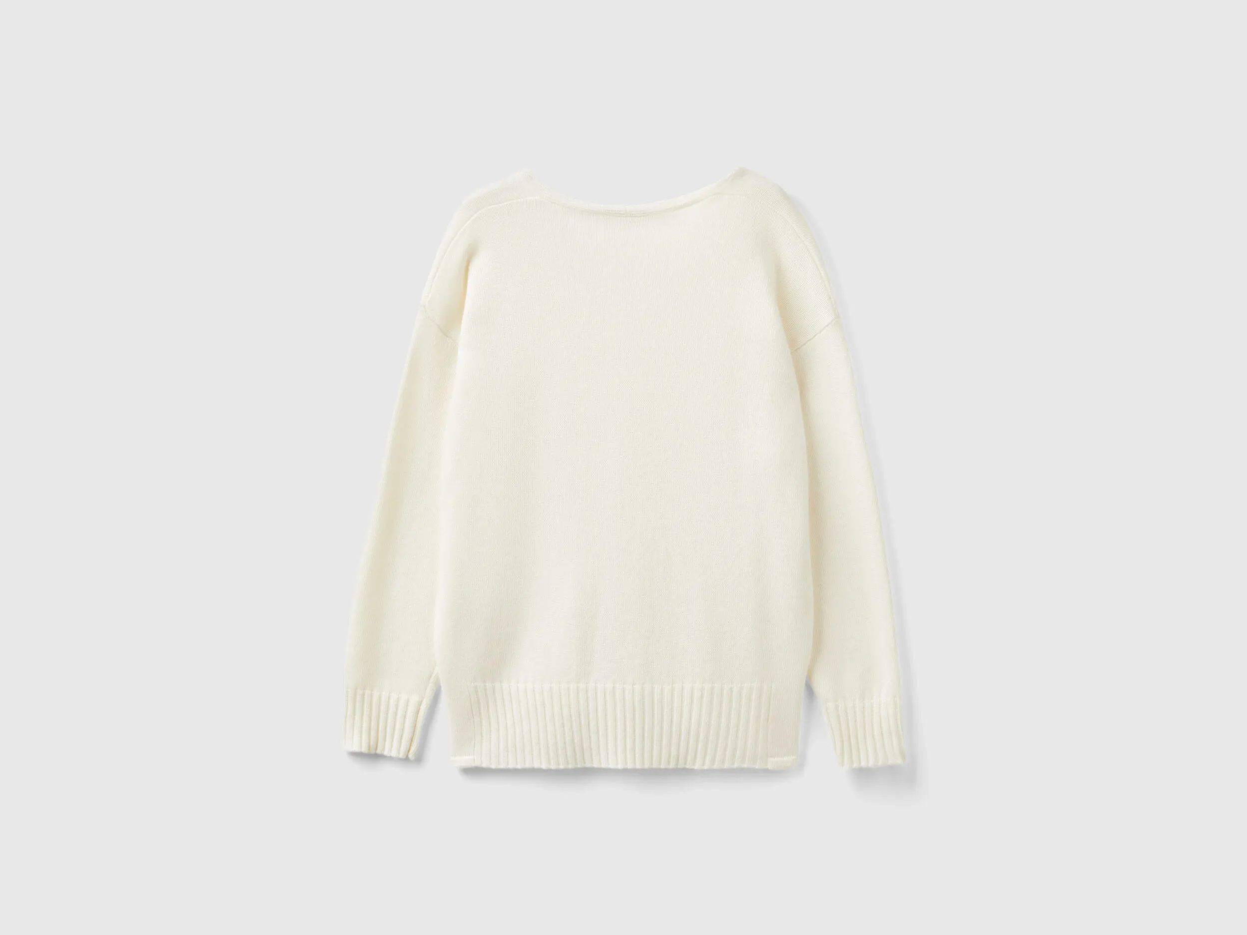 V-neck sweater in wool blend - Creamy White | Benetton