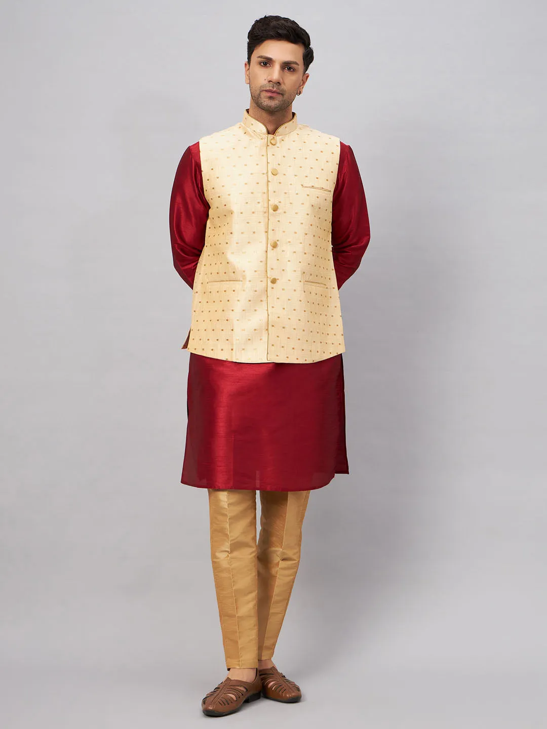 VM BY VASTRAMAY Men's Gold Zari Weaved Jacket With Kurta Pant Set